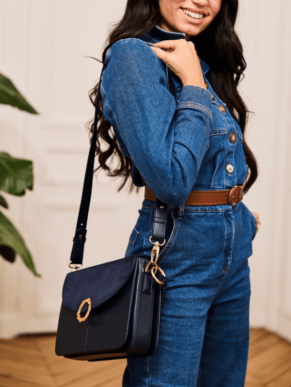 Minuit sur Terre Stellan Apple Leather Vegan Crossbody Bag | Midnight Blue