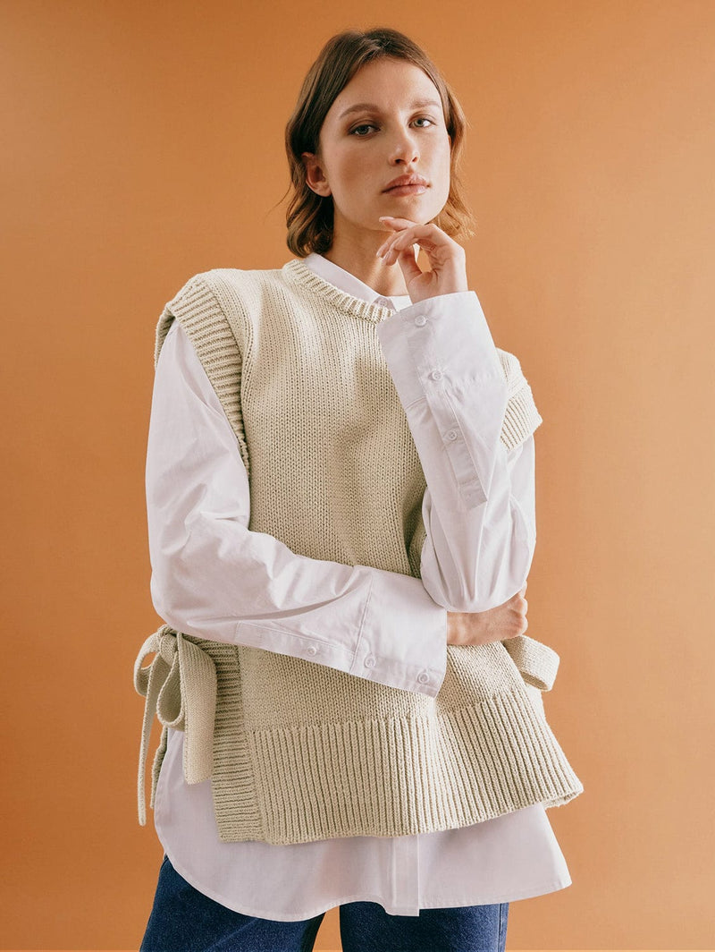 Albaray Stone Knitted Tabbard