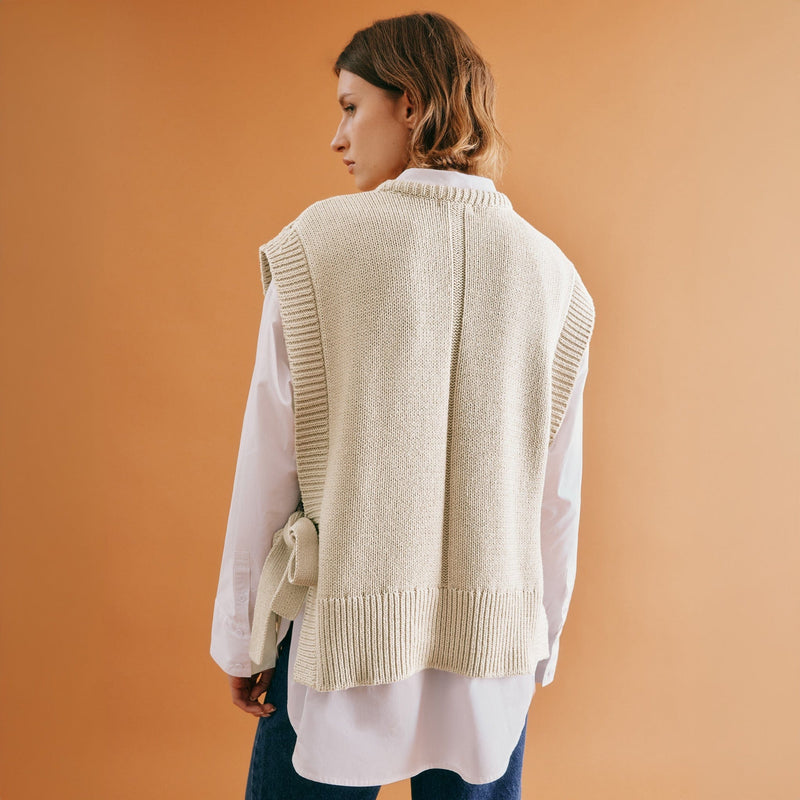 Albaray Stone Knitted Tabbard