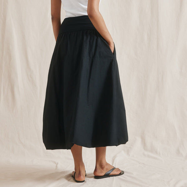 Albaray Jersey Viscose Puffball Skirt | Black