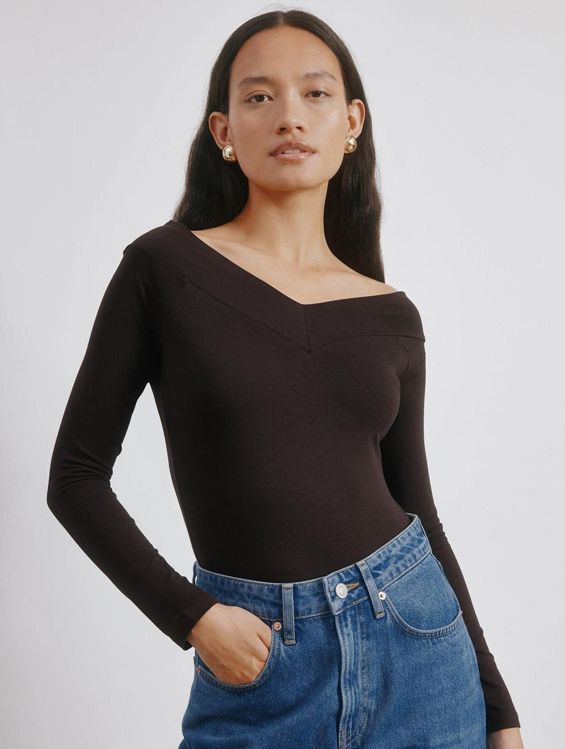 Albaray Chocolate V Bardot Top