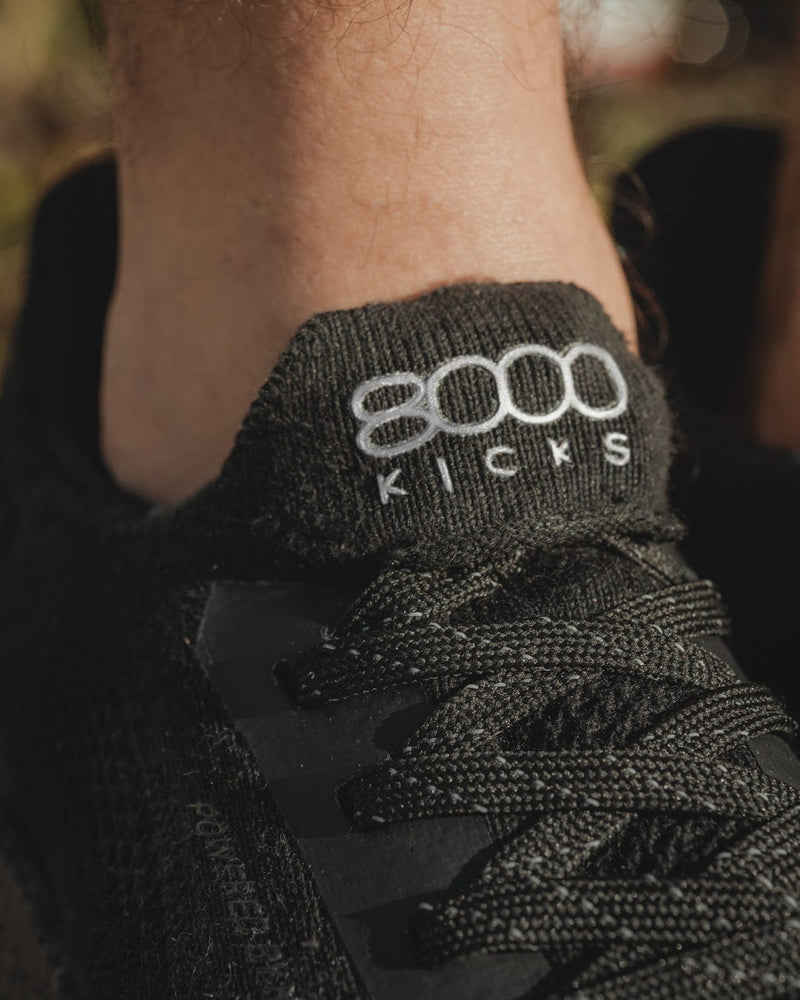 8000kicks Runners for Men in Full Black