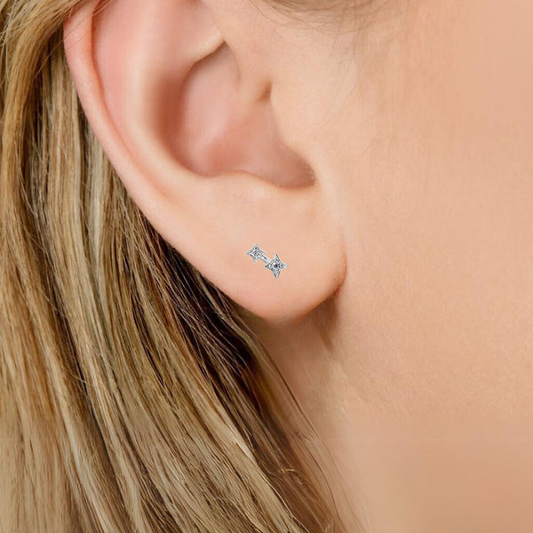 Illuminess™ Sterling Silver Shooting Star Studs | Silver