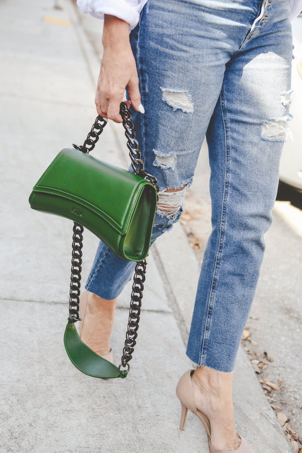 Eslla Dharma Desserto Cactus Leather Vegan Crossbody With Gunmetal Chain | Green With Green Trim
