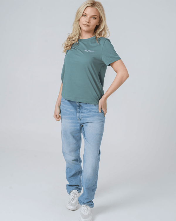 hewn. Womens Classic-fit Organic Cotton T-shirt in Eucalyptus Green
