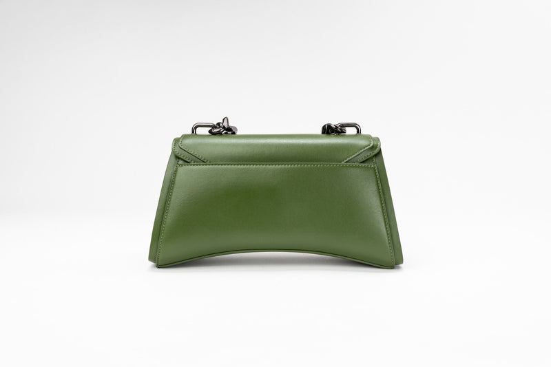 Eslla Dharma Desserto Cactus Leather Vegan Crossbody With Gunmetal Chain | Green With Green Trim