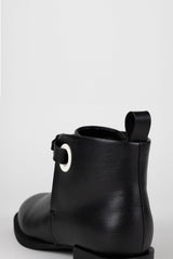 Immaculate Vegan - ə'serdiv THE COMBAT BOOT