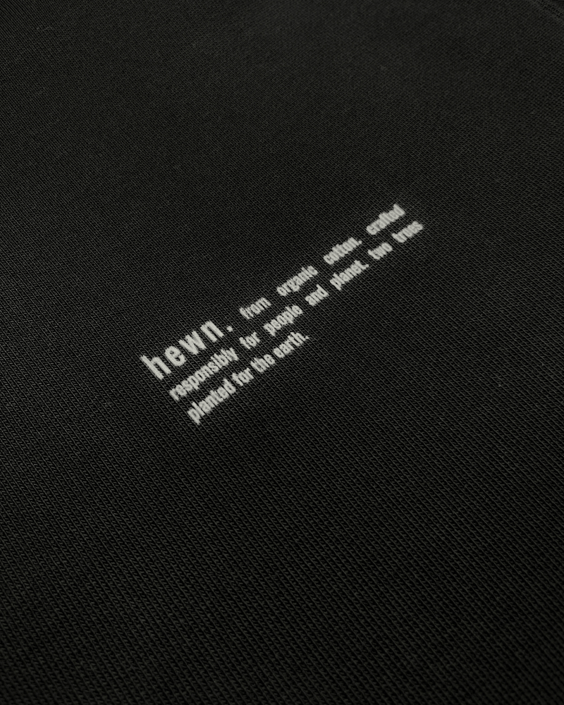 hewn. Mens Organic Cotton Relaxed-Fit T-shirt in Jet Black