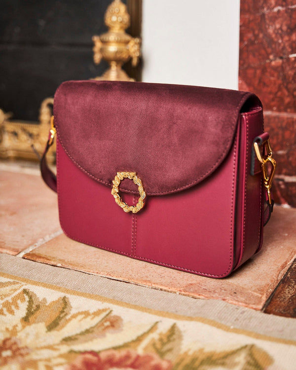 Minuit sur Terre Stellan Apple Leather Vegan Crossbody Bag | Burgundy