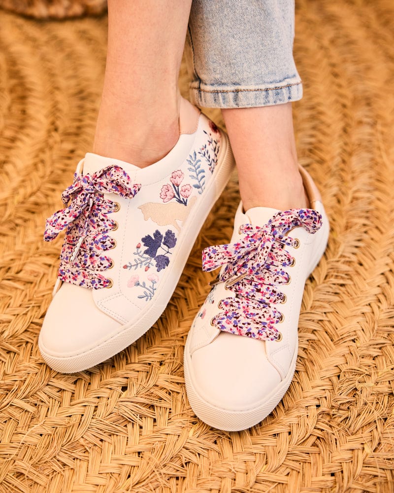 Minuit sur Terre Lacets Fleuris Lilas