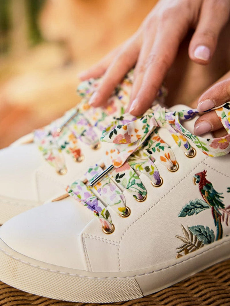 Minuit sur Terre Floral Vegan Laces | White & Pastel