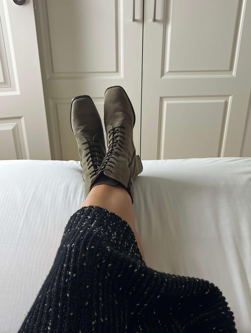 Midi La Toscana Vegan Suede Boots | Grey