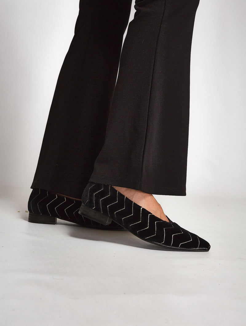 Dragonfly Dancers Vegan Velvet Flats | Black