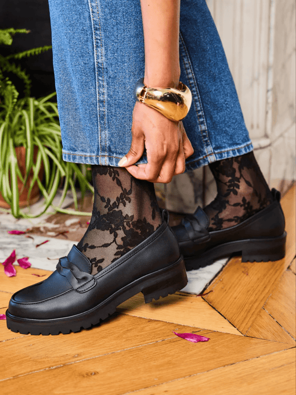 Minuit sur Terre Spell Recycled Grain Leather Vegan Loafers | Black