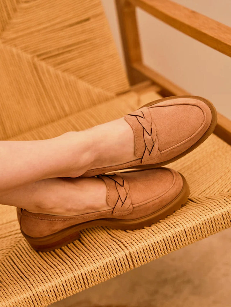 Minuit sur Terre Spell Vegan Suede Loafers | Petal