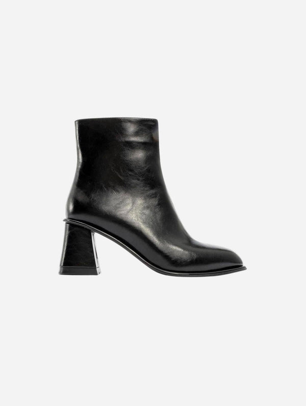 Prologue Shoes Alba Black Block Heel Boot (Women)