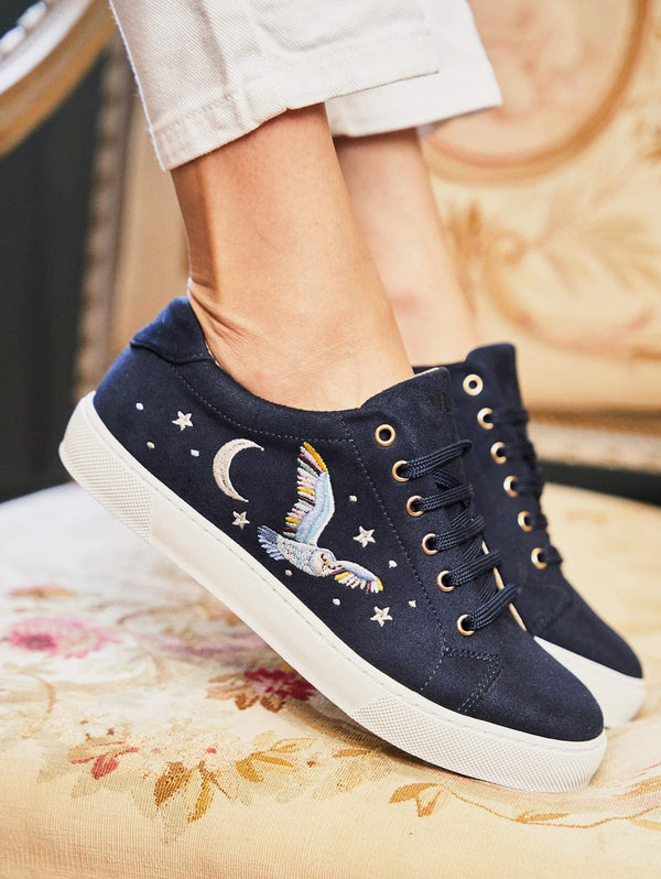 Minuit sur Terre Virevolte Recycled Grain Suede Vegan Embroidered Sneakers | Edwige Blue