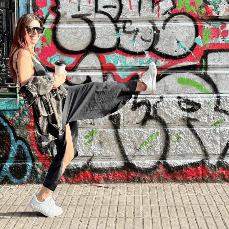 Voes & Co Designer Summer Bundle: Chelsea Boots + Sneakers!