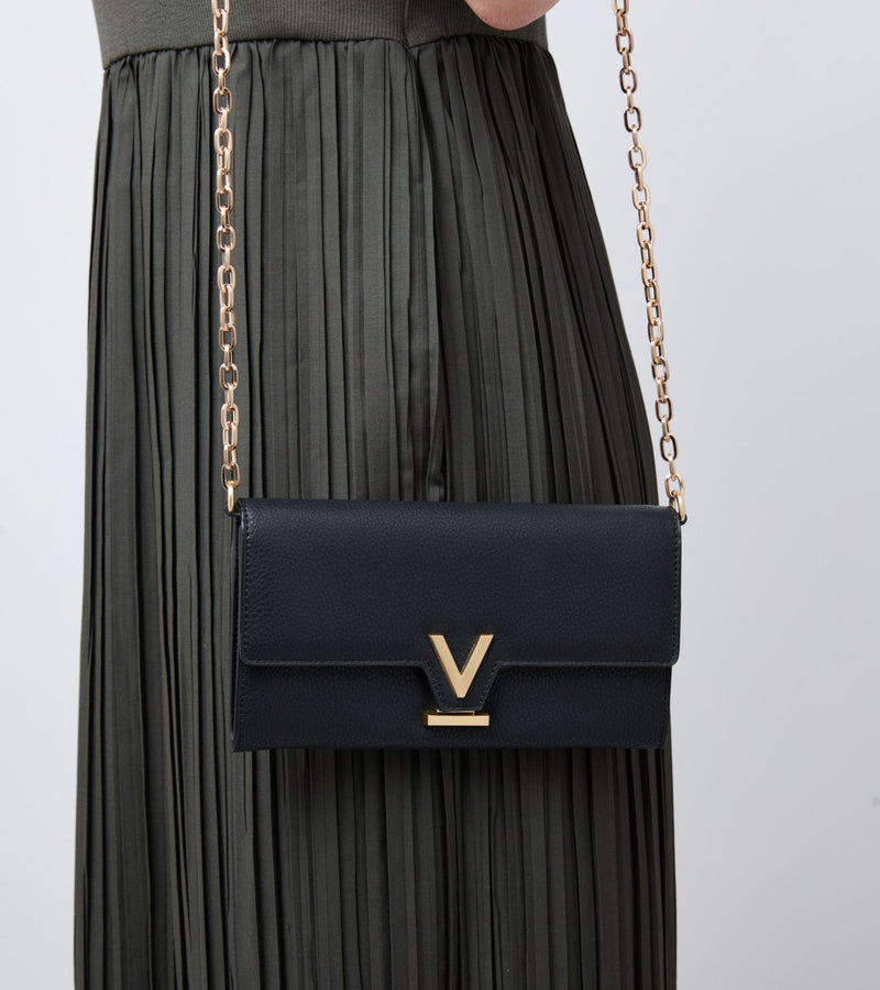 Votch Luella Vegan Bio-Based Bamboo Leather Chain Purse in Black