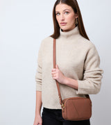 Immaculate Vegan - Votch Silvie Vegan Bio-Based Bamboo Dual-Look Bamboo Crossbody Bag in Brown