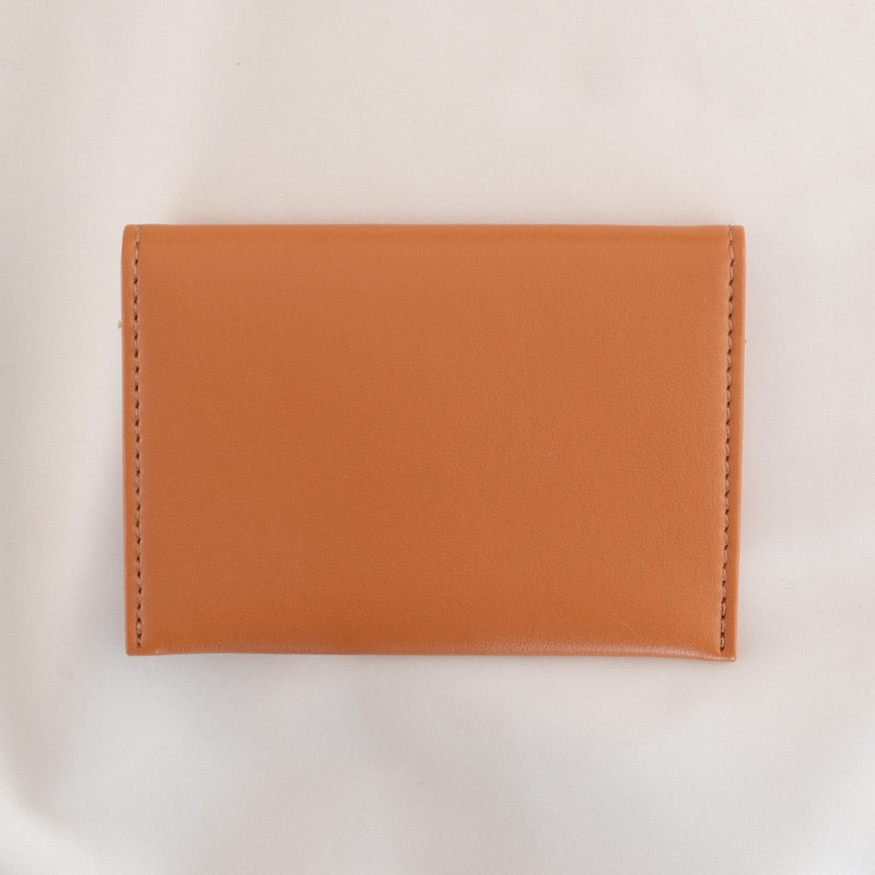 Alénore Bouton Golden Vegan Apple Leather Card Holder | Camel