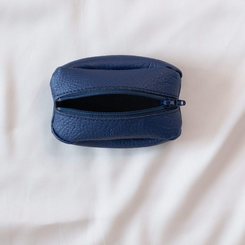 Alénore Crocus Vegan Apple Leather Purse | Navy