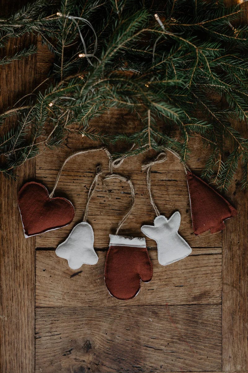 AmourLinen Set of 5 Flax Christmas Tree Decorations | Multiple Colours Terracotta + Cream