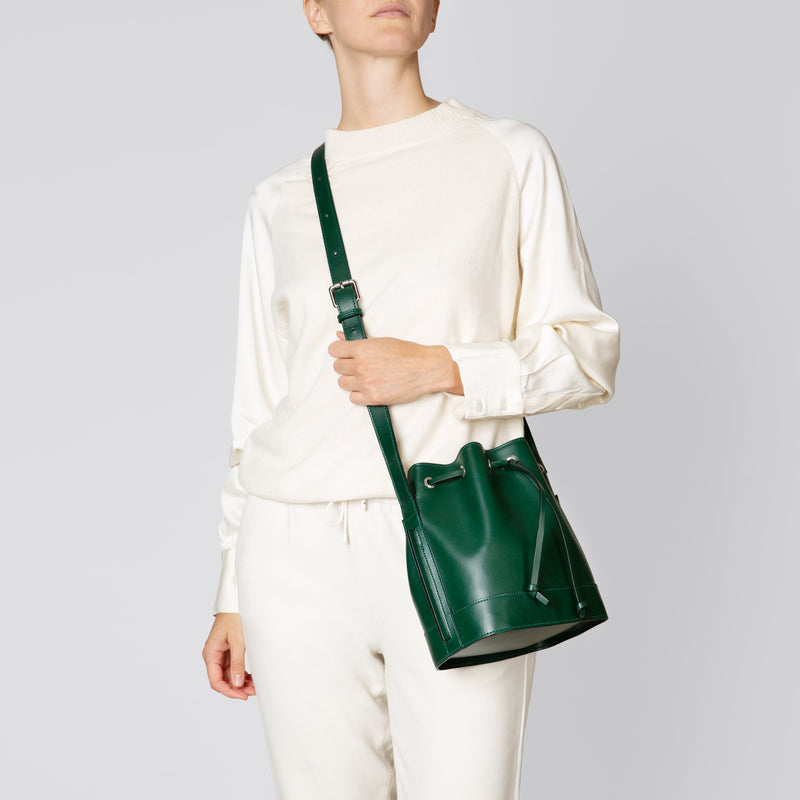 betterleather collective Ivy Bucket Bag | The Daphne Apple Skin