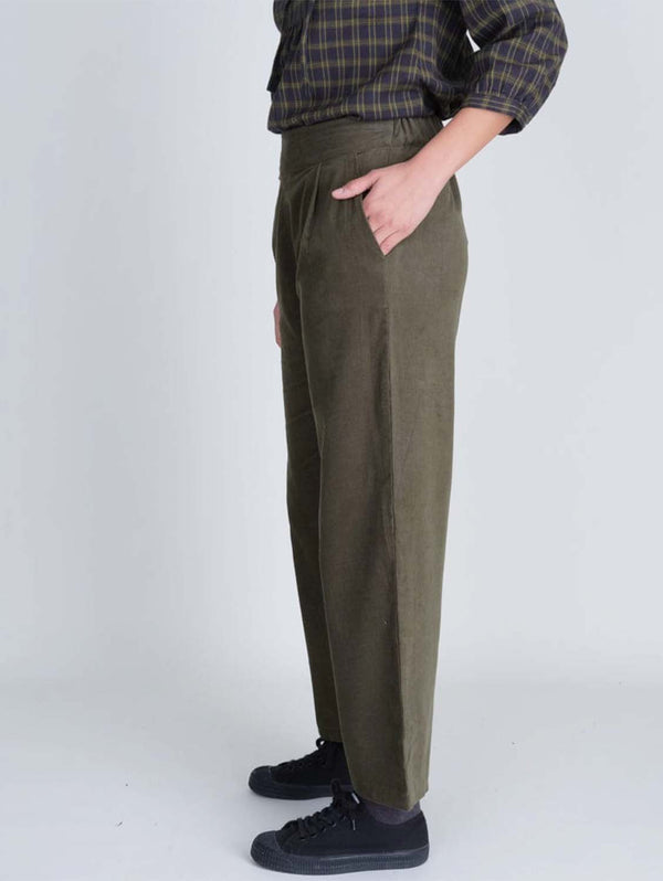 BIBICO Carine Day Trousers 8UK (XS) / Green Cord