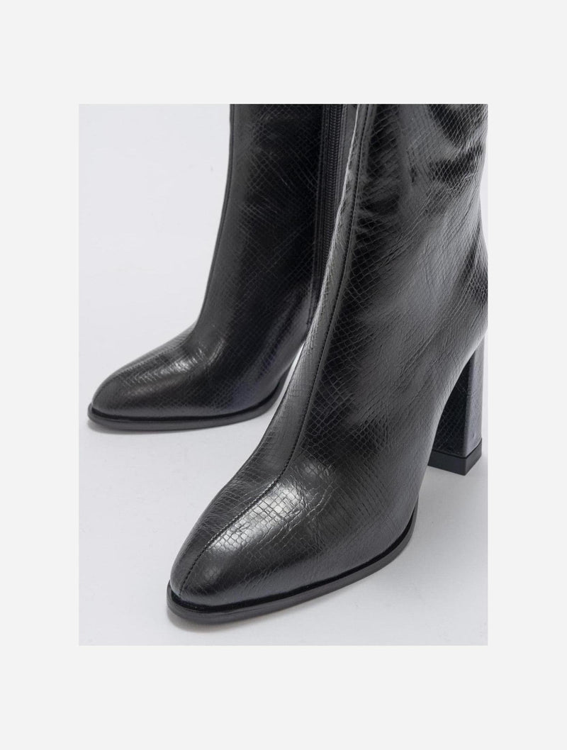 Prologue Shoes Jewel Black Pattern High Heel Boot (Women)