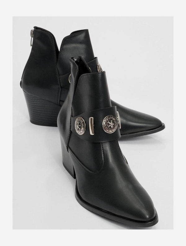 Prologue Shoes Kenda Black Buckle Block Heel Boot (Women)