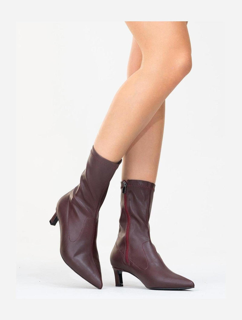 Prologue Shoes Lewin Burgundy Cilt Pointed Toe Stiletto Boot (Women)
