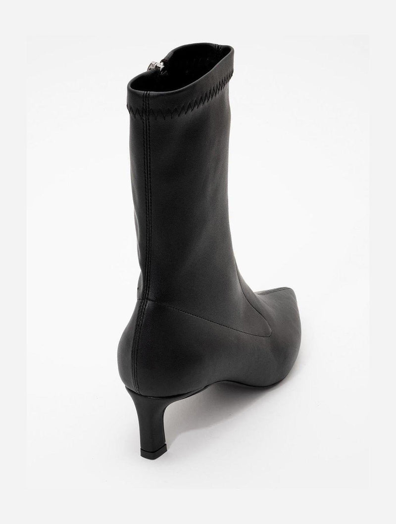 Prologue Shoes Lewin Black Cilt Pointed Toe Stiletto Boot (Women)