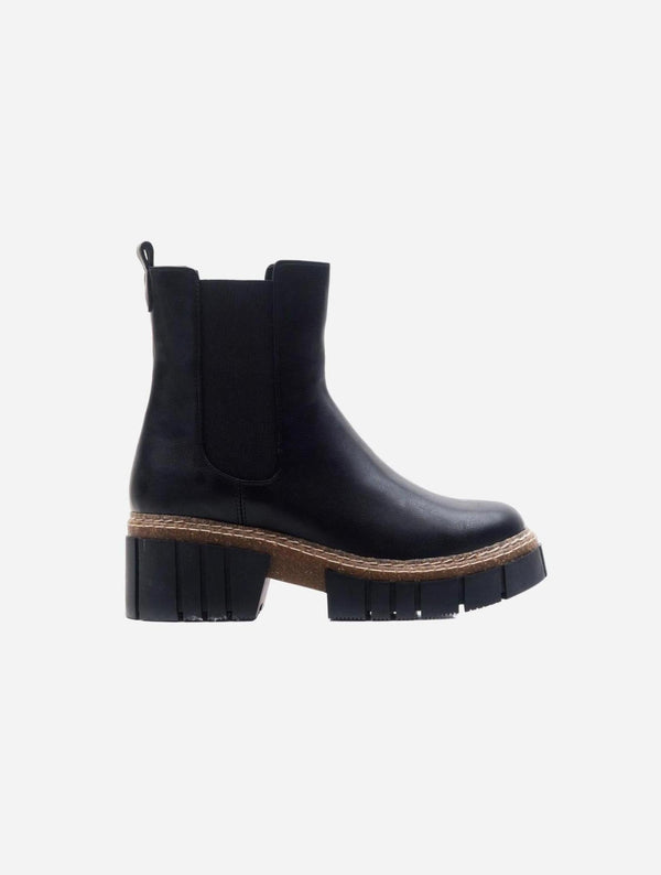 Prologue Shoes Luz Black Cilt Block Heel Boot (Women)