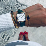 Immaculate Vegan - Hurtig Lane Neliö Square Vegan Leather Watch Gold, White & Green