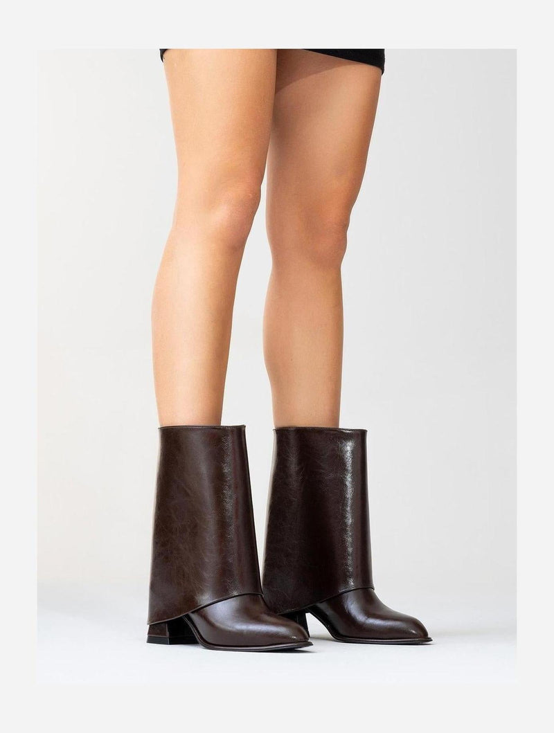 Prologue Shoes Ellas Brown Chunky Heel Boot (Women)
