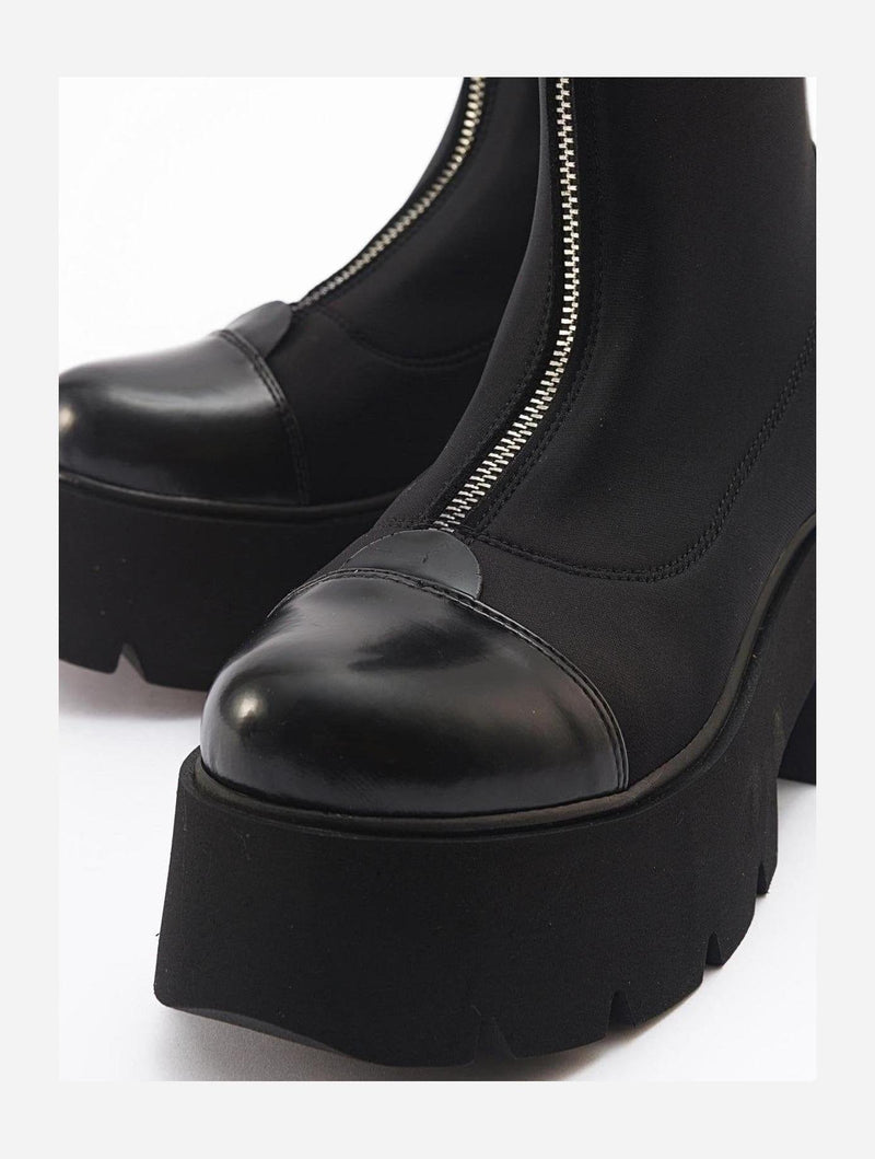 Prologue Shoes Bray Black Patent Chunky Boot (Women)