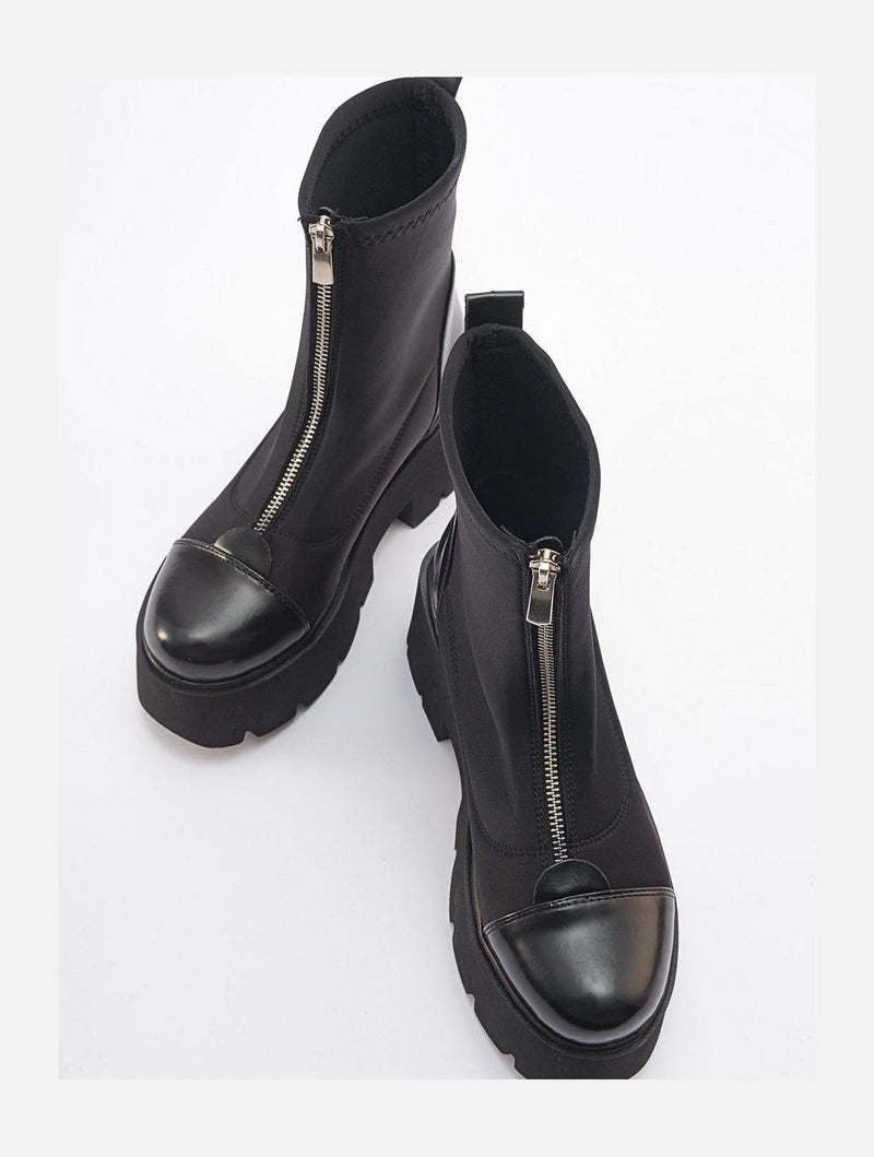 Prologue Shoes Bray Black Patent Chunky Boot (Women)