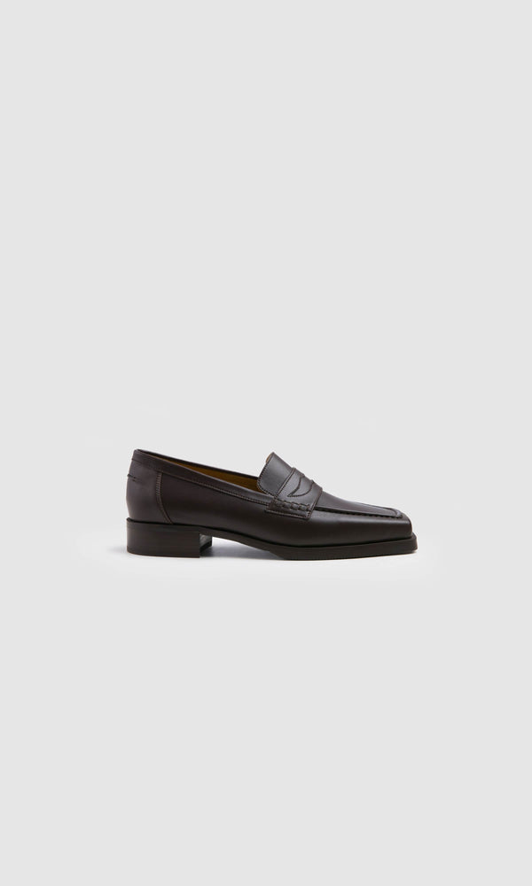 PREV Joan Vegan Olive & Apple Leather Loafers | Brown