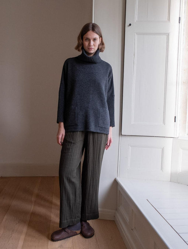 Orla Women's Casual Cotton Trousers | Olive Green & Black Gingham