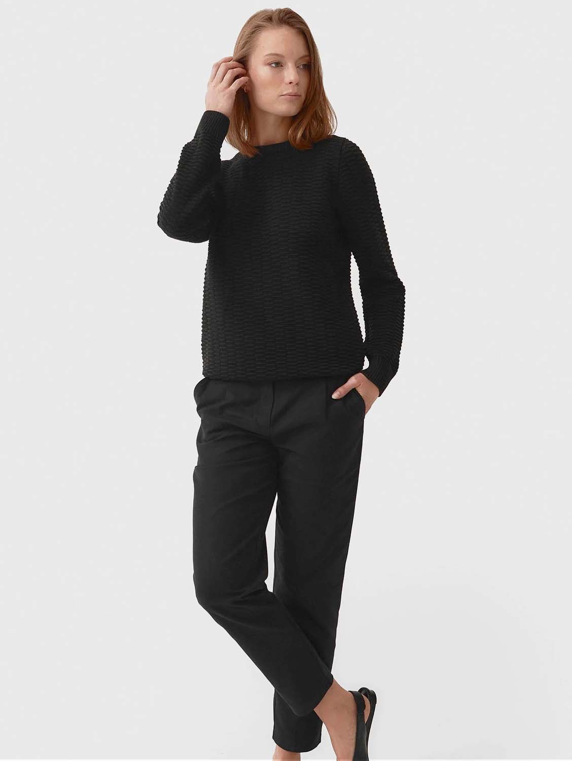 Mila.Vert Straight Twill Organic Cotton Trousers | Black Black / XS