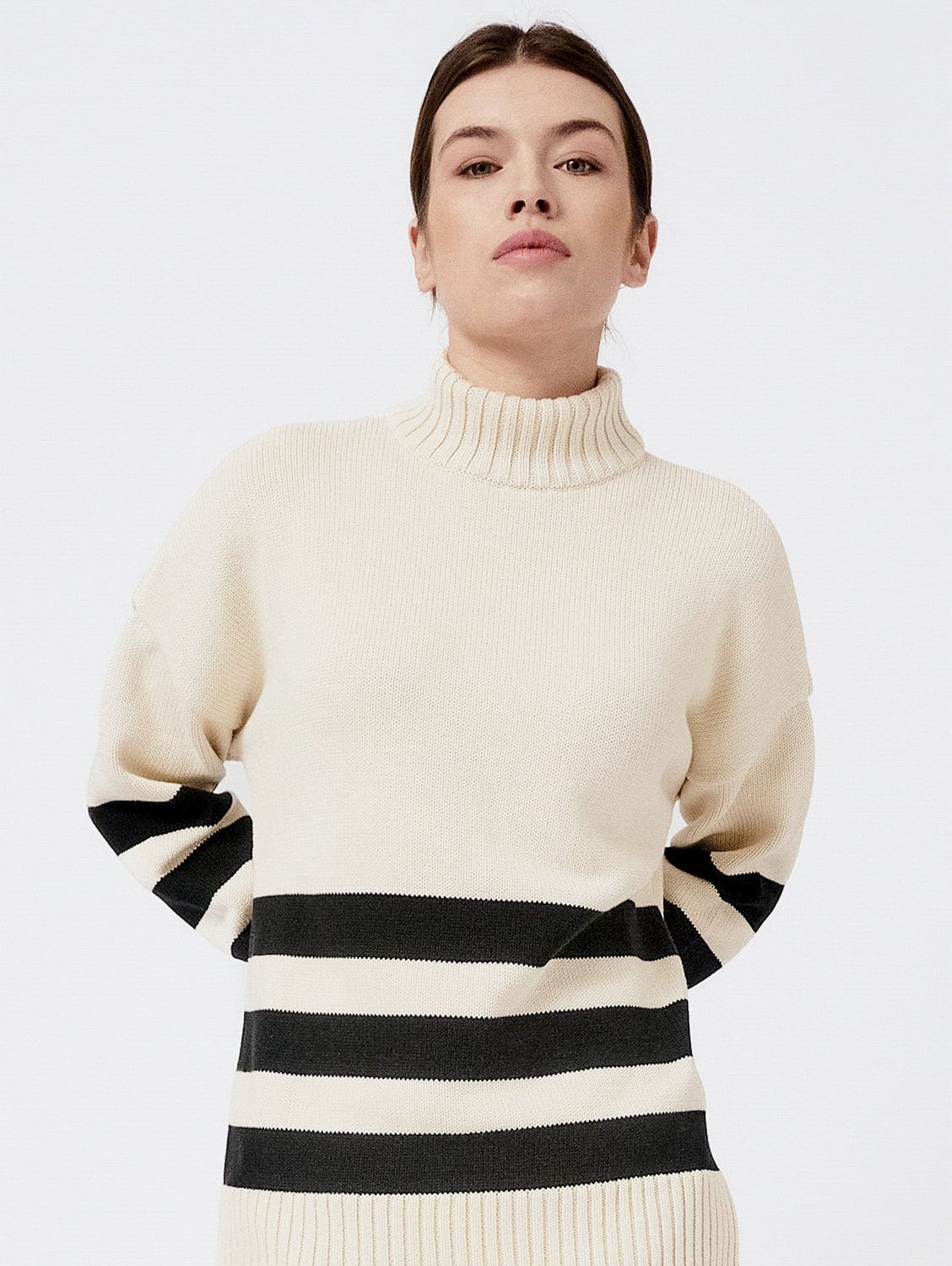 Mila.Vert Knitted striped pullover
