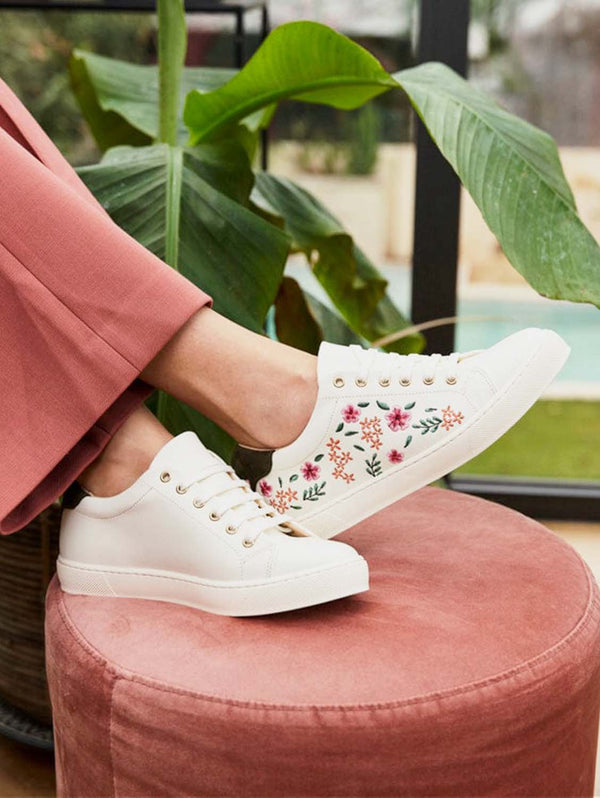 Minuit sur Terre Virevolte Recycled Grain Leather Embroidered Vegan Trainers | Primrose 35