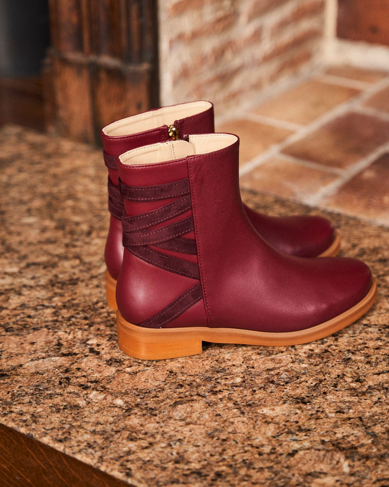 Minuit sur Terre Catimini Vegan Leather Zip Ankle Boots | Bordeaux