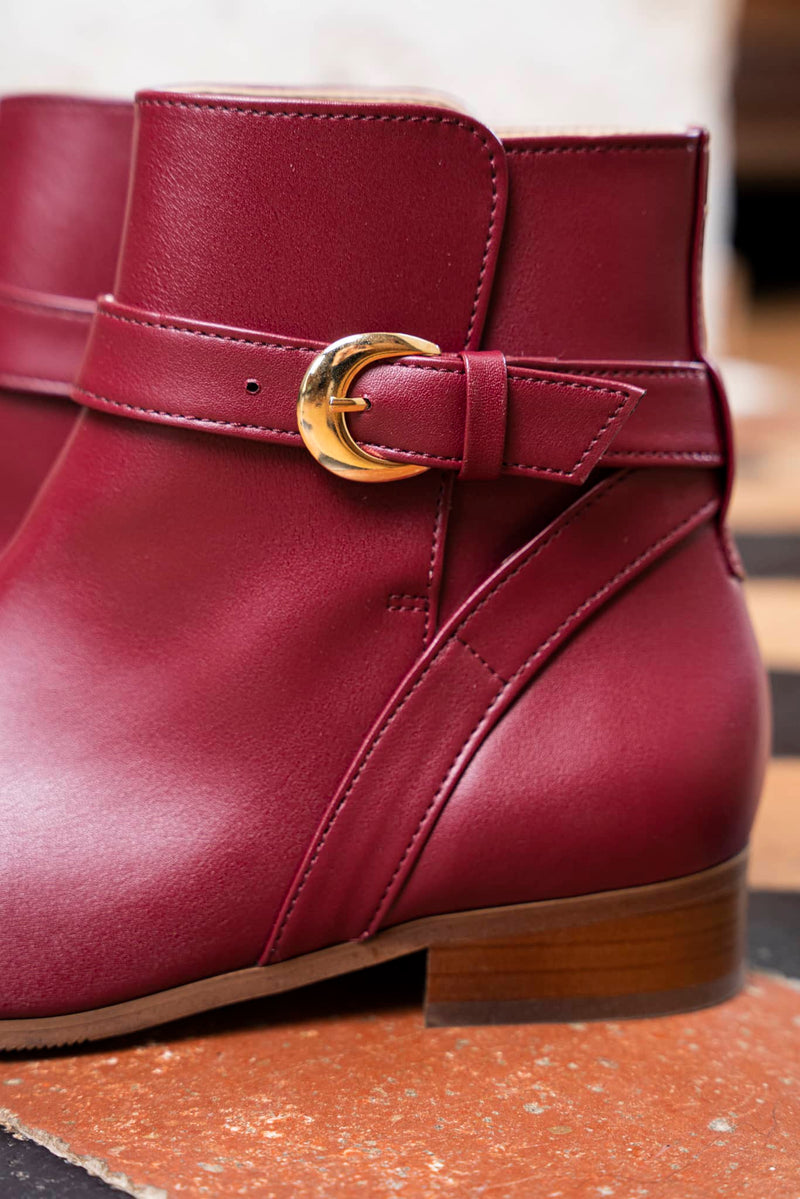 Minuit sur Terre Illusion Vegan Leather Ankle Boots | Burgundy