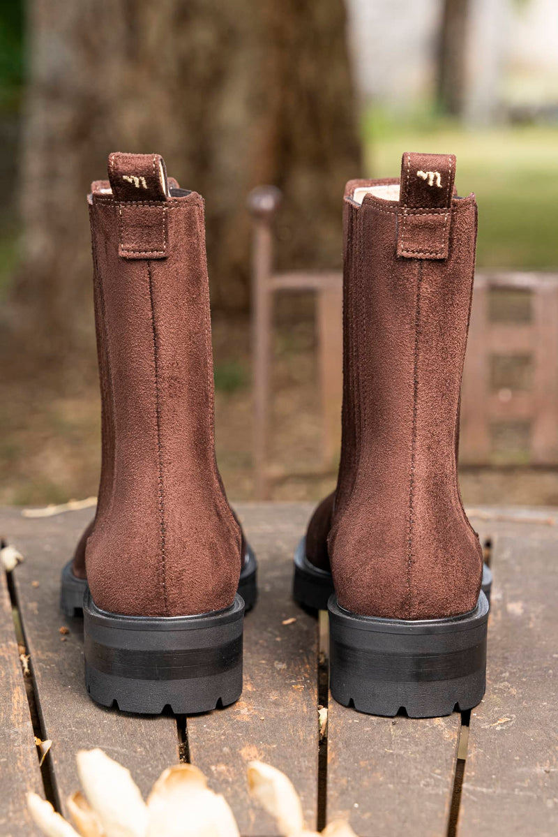 Minuit sur Terre Mystical Vegan Suede High Chelsea Boots | Chocolate