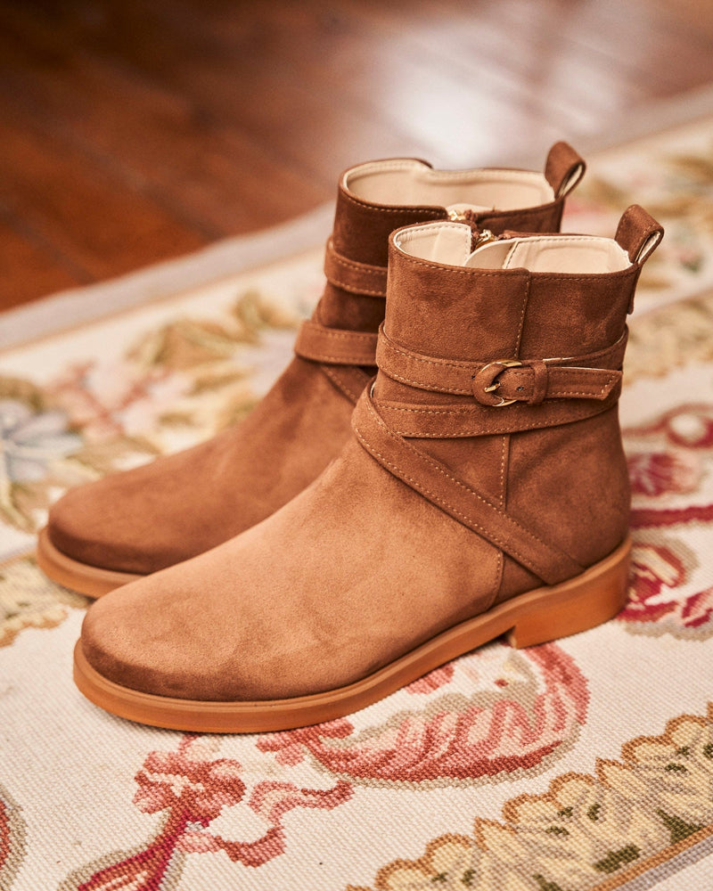 Minuit sur Terre Shadow Vegan Suede Ankle Boots | Hazelnut