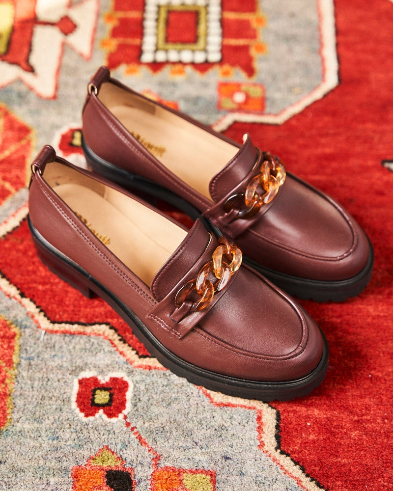 Minuit sur Terre Sherlock Vegan Grain Leather Loafers | Chocolate