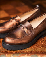 Immaculate Vegan - Minuit sur Terre Spell Recycled Grain Leather Vegan Loafers | Bronze