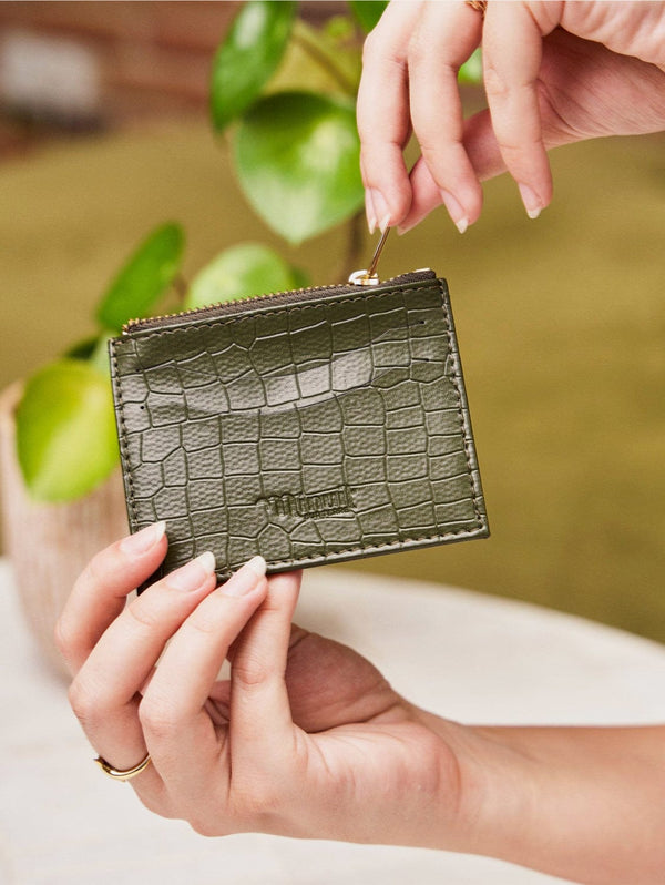 Minuit sur Terre Vivace Vegan Leather Card Holder | Khaki Croc